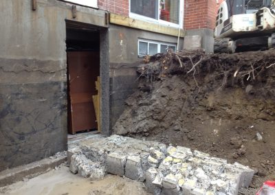 Ouverture de mur en pierre, brique ou béton pour porte | Sciage de béton J.Vaillancourt et fils inc.